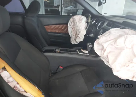 2012 Ford Mustang V6 Premium z USA, uszkodzony, nr VIN 1ZVBP8EMXC5204579